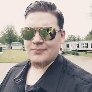 Meet your Posher, Joseph